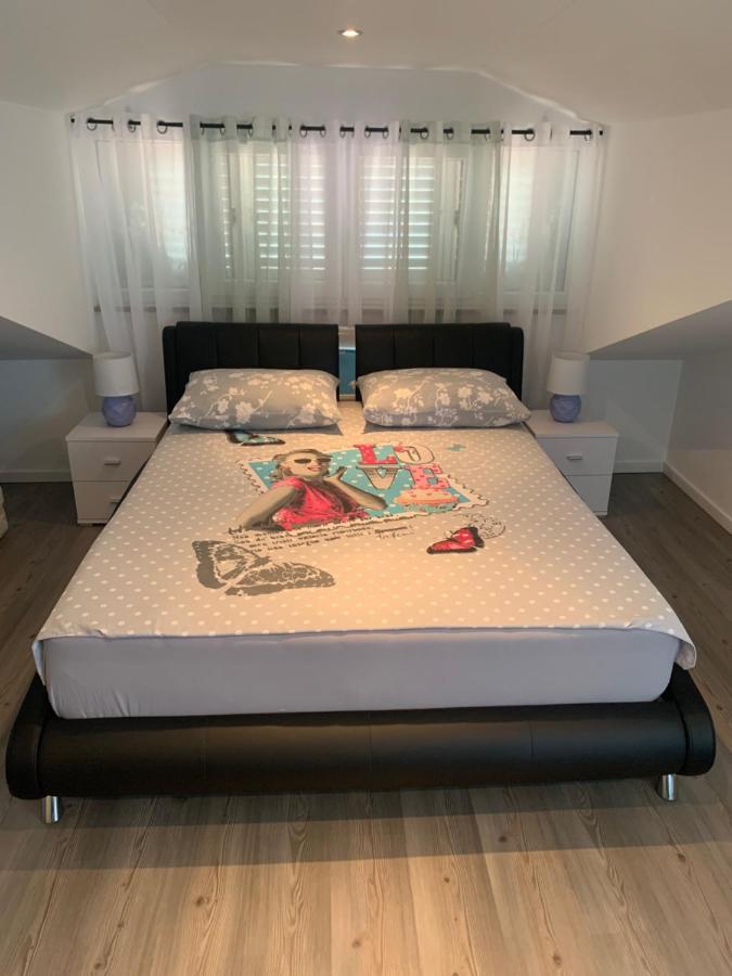 Apartman Milica Apartment *